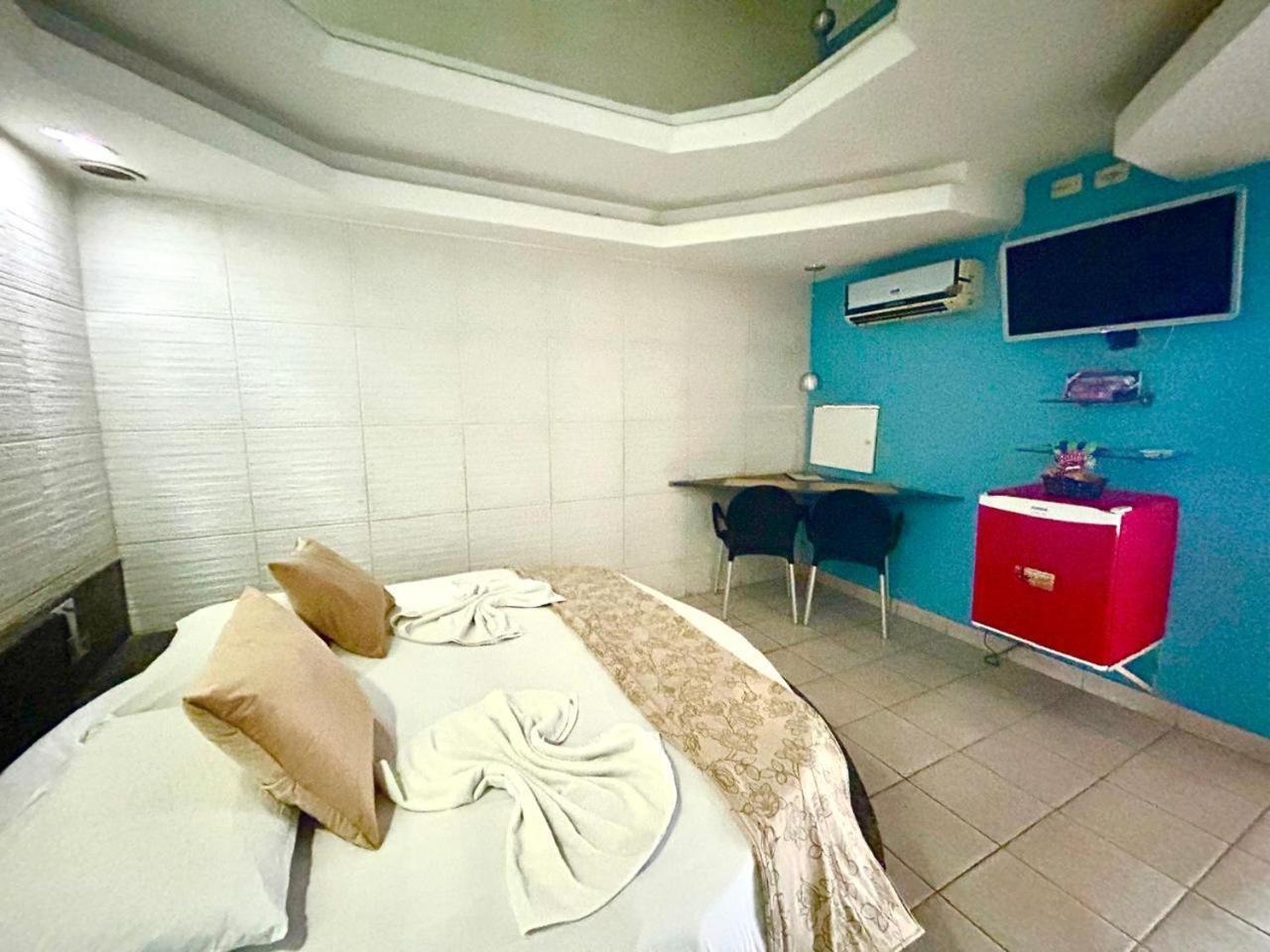 Motel Tijuca Жабуатан-дус-Гуарарапис Экстерьер фото