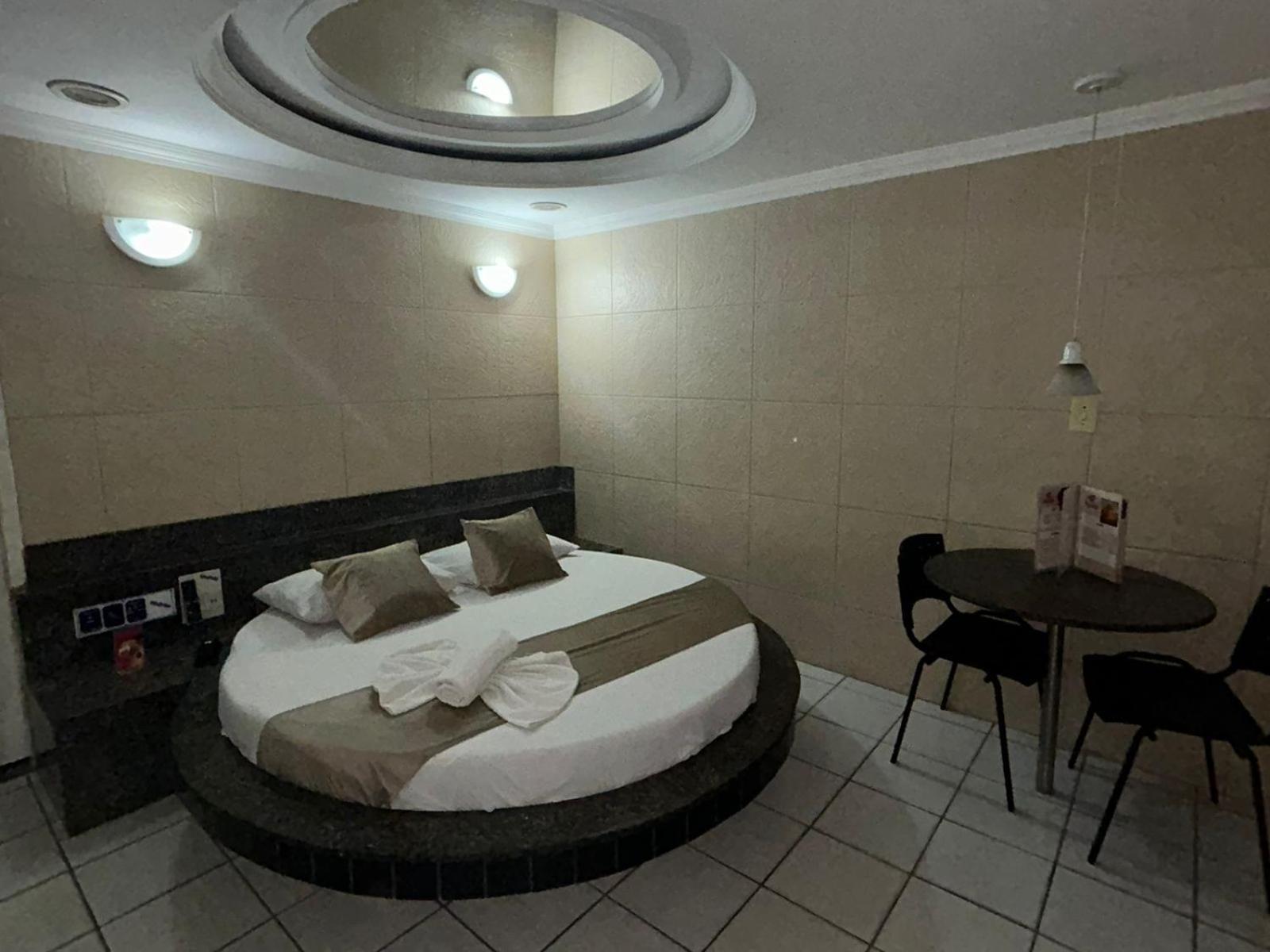 Motel Tijuca Жабуатан-дус-Гуарарапис Экстерьер фото